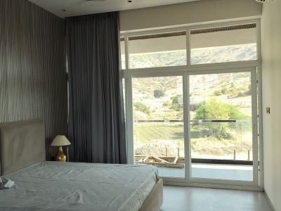 sliding window